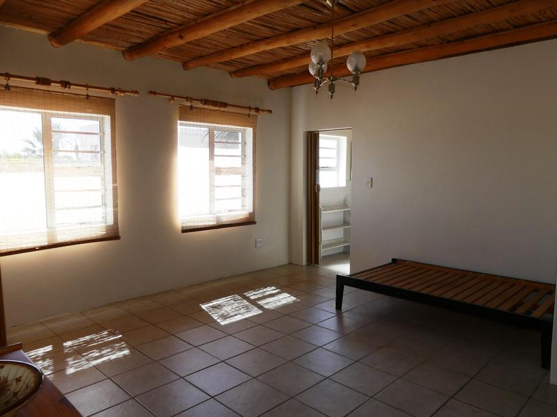 4 Bedroom Property for Sale in Golden Mile Western Cape